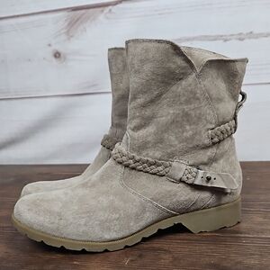 Teva Suede Ankle Boots in Taupe